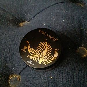 Loose Highlighting Powder Makeup